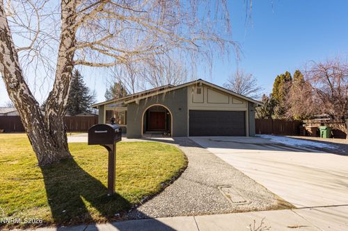 837 Mahogany Dr, Minden, NV, 89423-4724 | Card Image