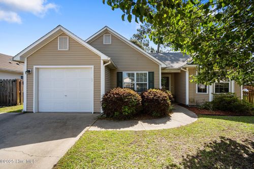 1164 Amber Pines Dr, Leland, NC, 28451-9240 | Card Image