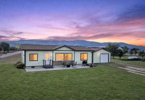 13 Desert Dr, Townsend, MT, 59644-9735 | Card Image