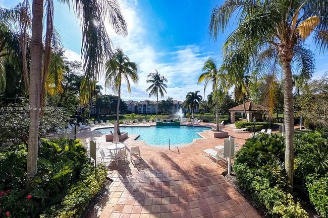 APT-204 - 12106 Saint Andrews Pl, Condo with 2 bedrooms, 1 bathrooms and null parking in Miramar FL | Image 26