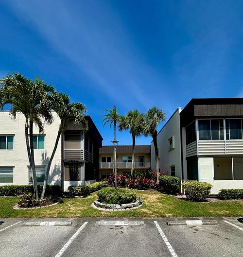 446-446 Burgundy J, Delray Beach, FL, 33484-5462 | Card Image