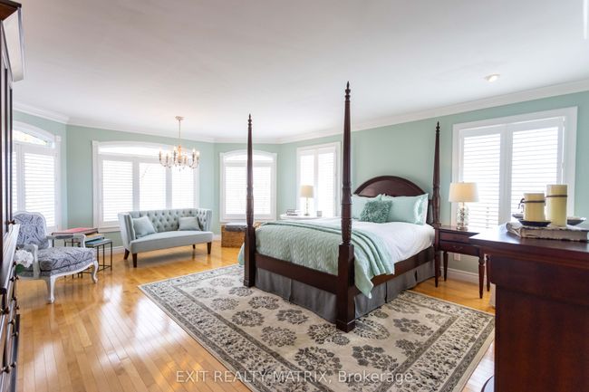 257 N Russell Rd, House other with 4 bedrooms, 3 bathrooms and 8 parking in Russell ON | Image 15