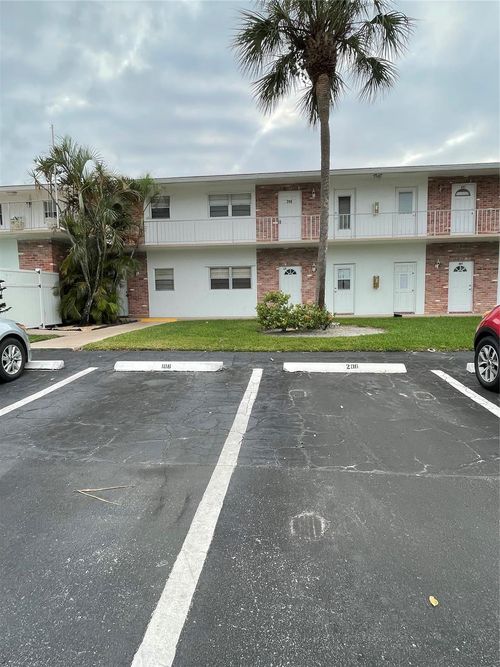 apt-206-2851 E Golf Blvd, Pompano Beach, FL, 33064-3761 | Card Image