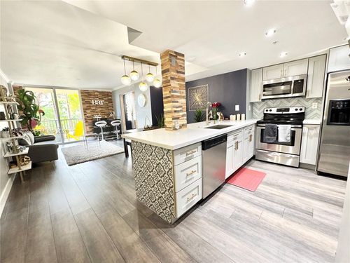 apt-2213-520 Se 5th Ave, Fort Lauderdale, FL, 33301-2958 | Card Image