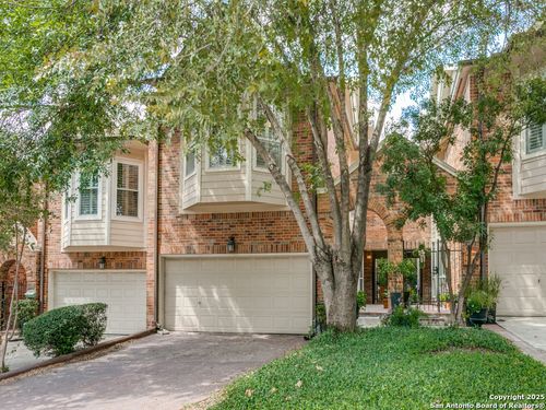 147 Elizabeth Rd, Alamo Heights, TX, 78209-5827 | Card Image