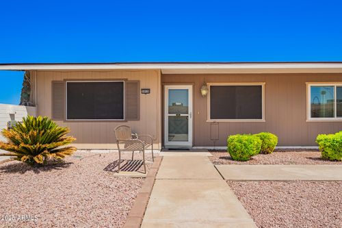 10528 W Coggins Dr, Sun City, AZ, 85351-3417 | Card Image
