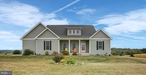 2461 Old New Windsor Pike, NEW WINDSOR, MD, 21776-9611 | Card Image