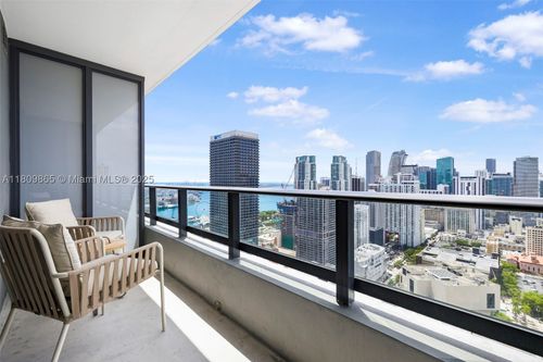 3610-159 Ne 6th St, Miami, FL, 33132-2193 | Card Image