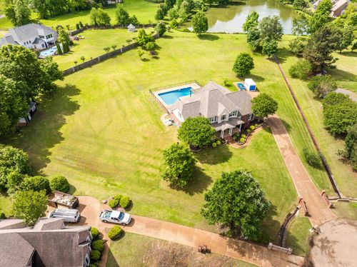 12169 Burrows Oak Cv, Collierville, TN, 38017-4878 | Card Image