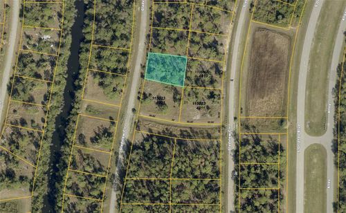 000 Gladview Cir, North Port, FL, 34288 | Card Image