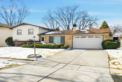 7388 Coventry Ln, Hanover Park, IL, 60133-2613 | Card Image