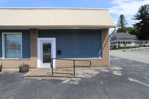 ste-f-189 E Main St, Newport, VT, 05855-5562 | Card Image