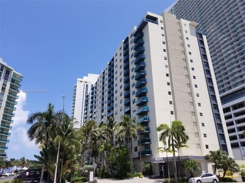 4h-4001 S Ocean Dr, Hollywood, FL, 33019-3019 | Card Image