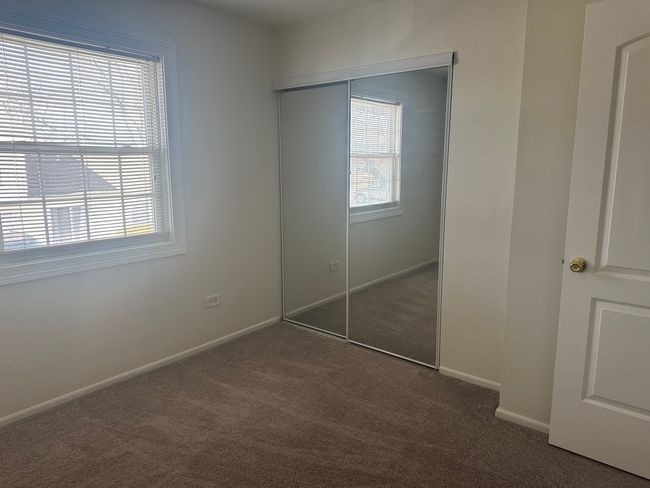 547 Vail Ct, Townhouse with 3 bedrooms, 1 bathrooms and 1 parking in Wheeling IL | Image 21