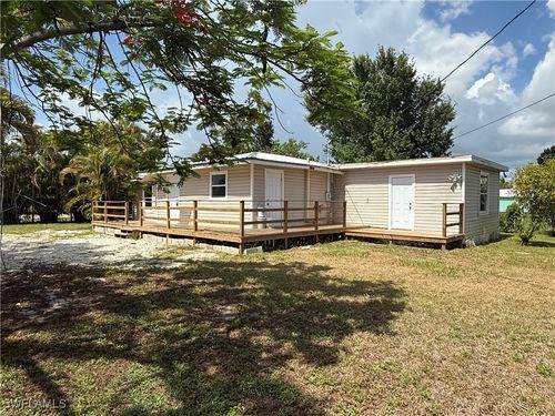5981 Cubles Dr, BOKEELIA, FL, 33922-2846 | Card Image