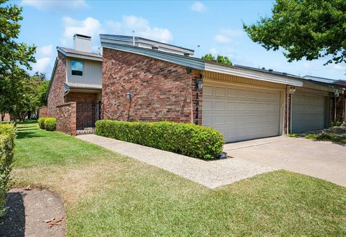 12446 Montego Plz, Dallas, TX, 75230-1724 | Card Image