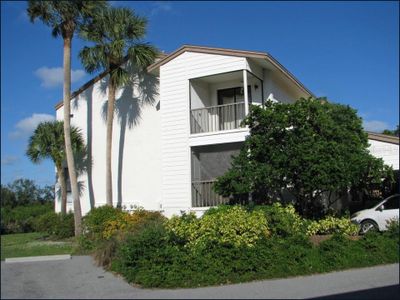 297 - 1068 Bird Bay Way, Condo with 3 bedrooms, 2 bathrooms and null parking in Venice FL | Image 1