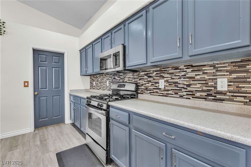 4537 Colonial Canyon St, North Las Vegas, NV, 89031-0194 | Card Image