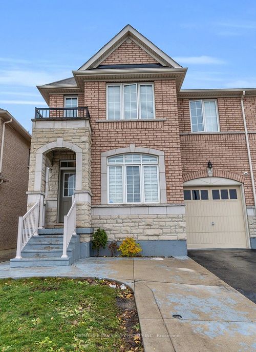 93 Education Rd, Brampton, ON, L6P3W3 | Card Image