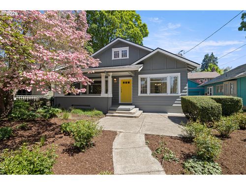 3344 Ne 18th Ave, Portland, OR, 97212-2328 | Card Image