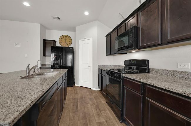 23506 Harrow Field Ln, House other with 3 bedrooms, 2 bathrooms and null parking in Spring TX | Image 6