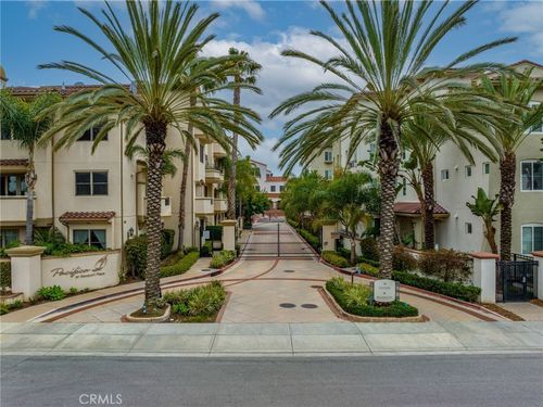406-401 Bernard St, Costa Mesa, CA, 92627-2059 | Card Image