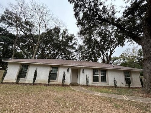 8051 Kimberlin Dr S, Mobile, AL, 36695-9549 | Card Image