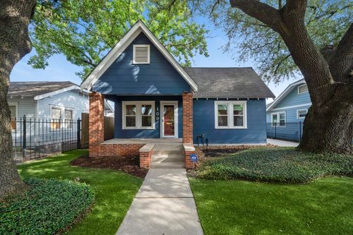 109 E 25th St, Houston, TX, 77008-2521 | Card Image
