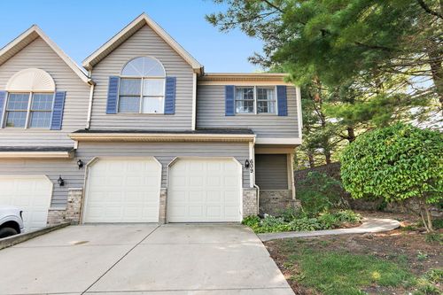 609 River Bluff Dr, Carpentersville, IL, 60110-2826 | Card Image