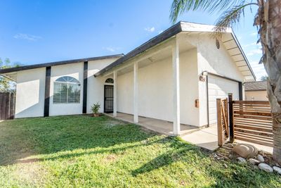 254 W Petunia Street, House other with 3 bedrooms, 2 bathrooms and null parking in Farmersville CA | Image 3