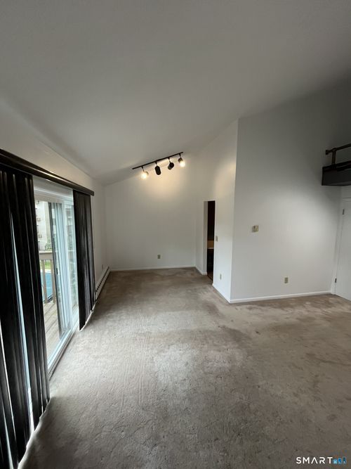 35-38 Padanaram Ave, Danbury, CT, 06811-5602 | Card Image