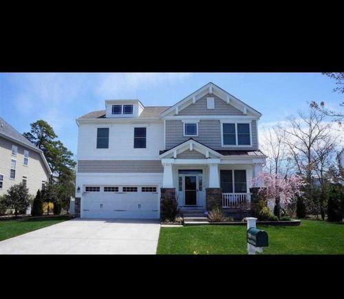 118 Briarcliff Dr, Egg Harbor Township, NJ, 08234-8206 | Card Image