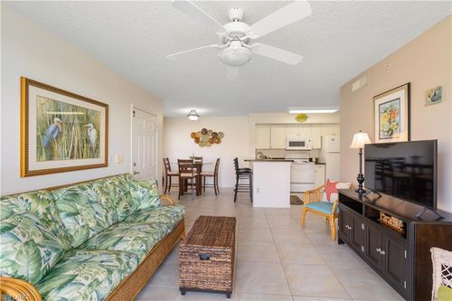 3-108-1265 Wildwood Lakes Blvd, NAPLES, FL, 34104-5817 | Card Image