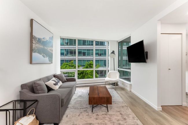 1008 - 1166 Melville Street, Condo with 1 bedrooms, 1 bathrooms and 1 parking in Vancouver BC | Image 5