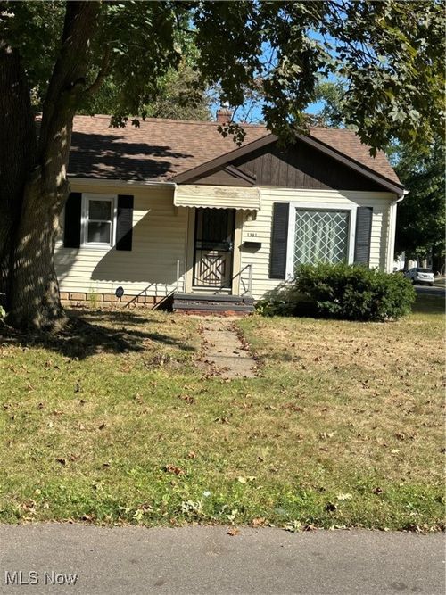 1381 Orrin St, Akron, OH, 44320-1756 | Card Image
