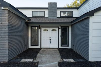 Double door entryway | Image 3