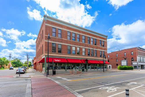 apt-201-502 7th St, ROCKFORD, IL, 61104-1267 | Card Image