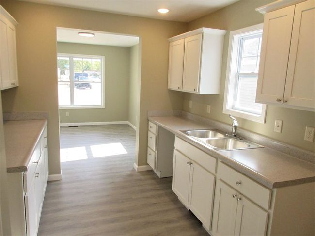 1729 Carter Ct, House other with 3 bedrooms, 2 bathrooms and null parking in Mishawaka IN | Image 6