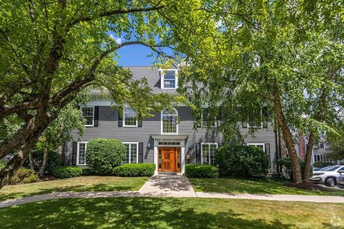 10 Union St, Natick, MA, 01760-4759 | Card Image