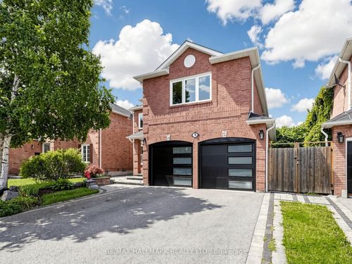 18 Howes St, Ajax, ON, L1T3V5 | Card Image