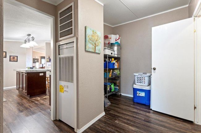 408 2 Nd St, House other with 4 bedrooms, 2 bathrooms and null parking in Plains TX | Image 29