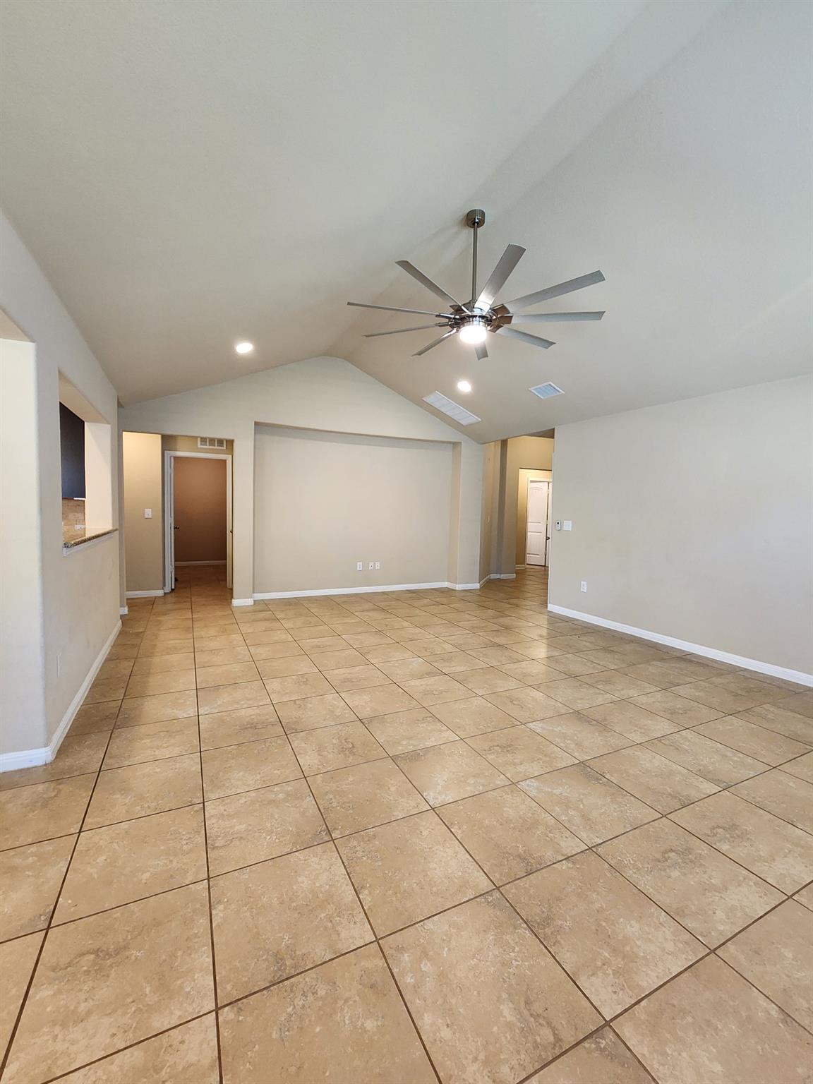 Residential Lease in Leander 4