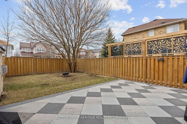 17 Hirons Dr, House other with 3 bedrooms, 3 bathrooms and 2 parking in Ajax ON | Image 33