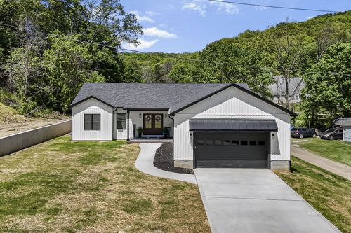 5140 Marietta Ave, Buchtel, OH, 45716 | Card Image