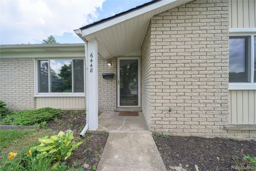 6448 Hunter Ct, Westland, MI, 48185-2847 | Card Image
