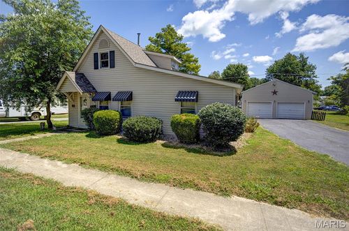 622 N Jackson Street, Pittsfield, IL, 62363 | Card Image