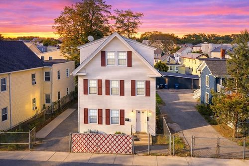 42 Morton St, Lawrence, MA, 01841-3266 | Card Image