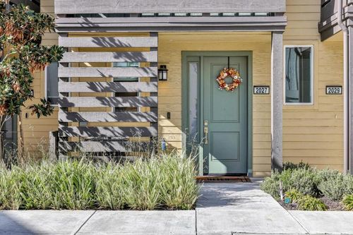 2027 Joshua Tree Cir, Milpitas, CA, 95035-8193 | Card Image