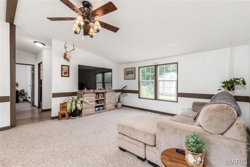 28079 Sapphire Dr, Richland, MO, 65556-7514 | Card Image