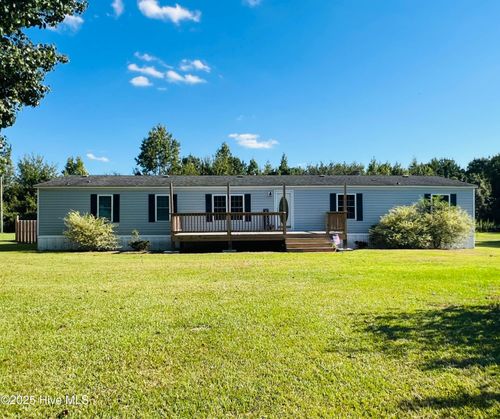 629 Old Snow Hill Rd, Ayden, NC, 28513-7071 | Card Image